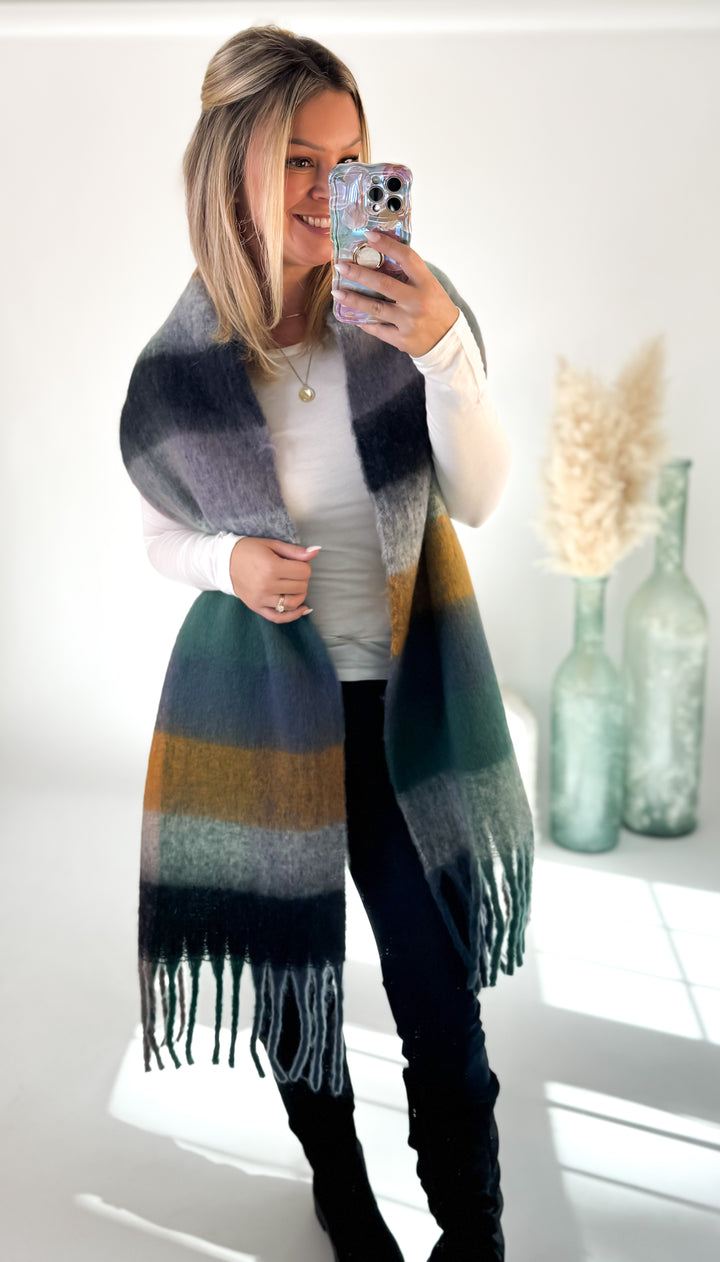 ⭐Door Buster⭐ Olive Checker Pattern Scarf