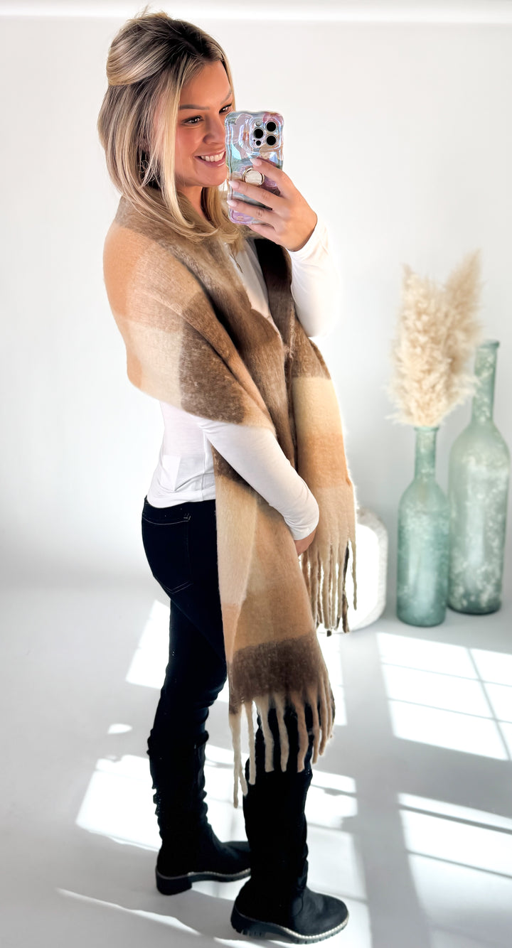 ⭐Door Buster⭐ Coffee Checker Pattern Scarf