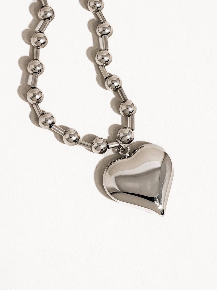 Paris 18K Gold Non-Tarnish Large Heart Chain Necklace: Yellow Gold / Link Chain