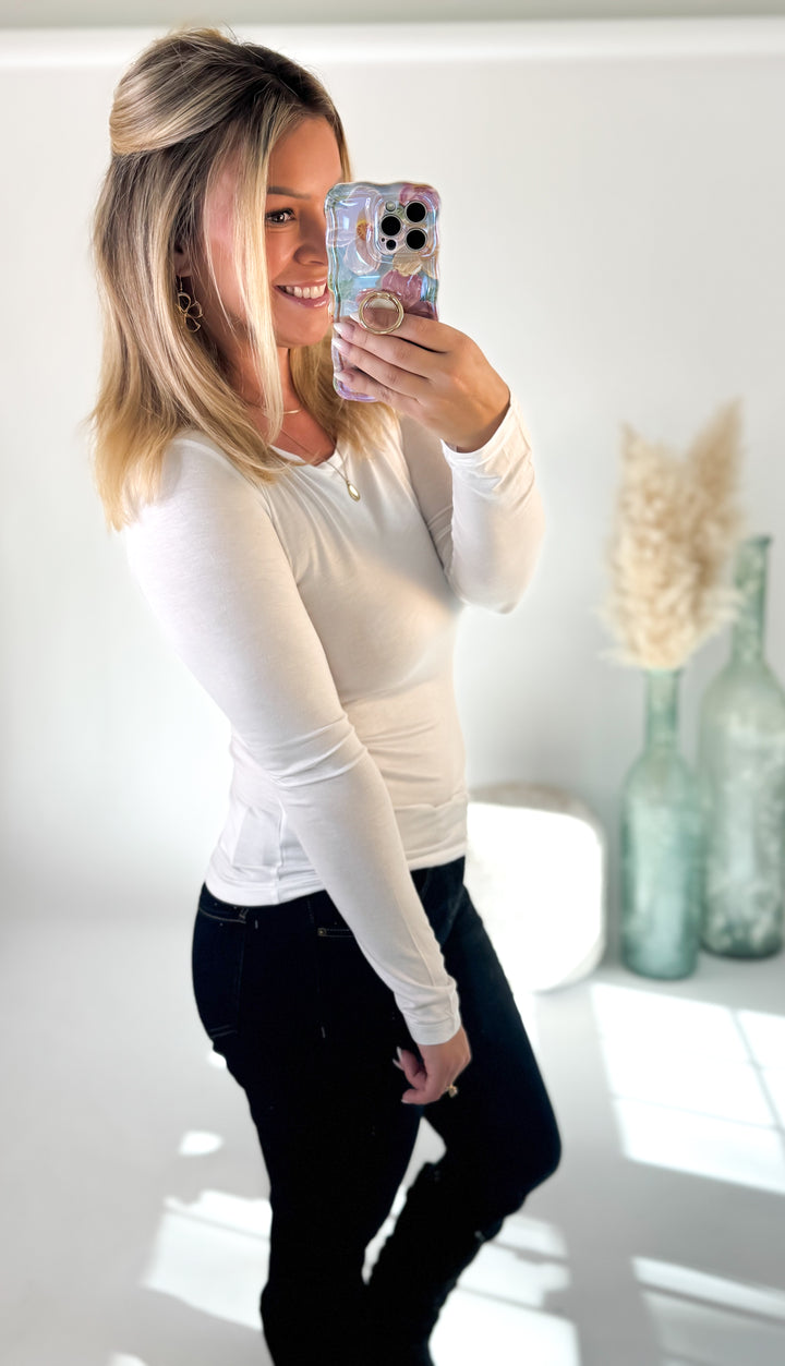 ⭐Door Buster⭐ Second Skin Long Sleeve