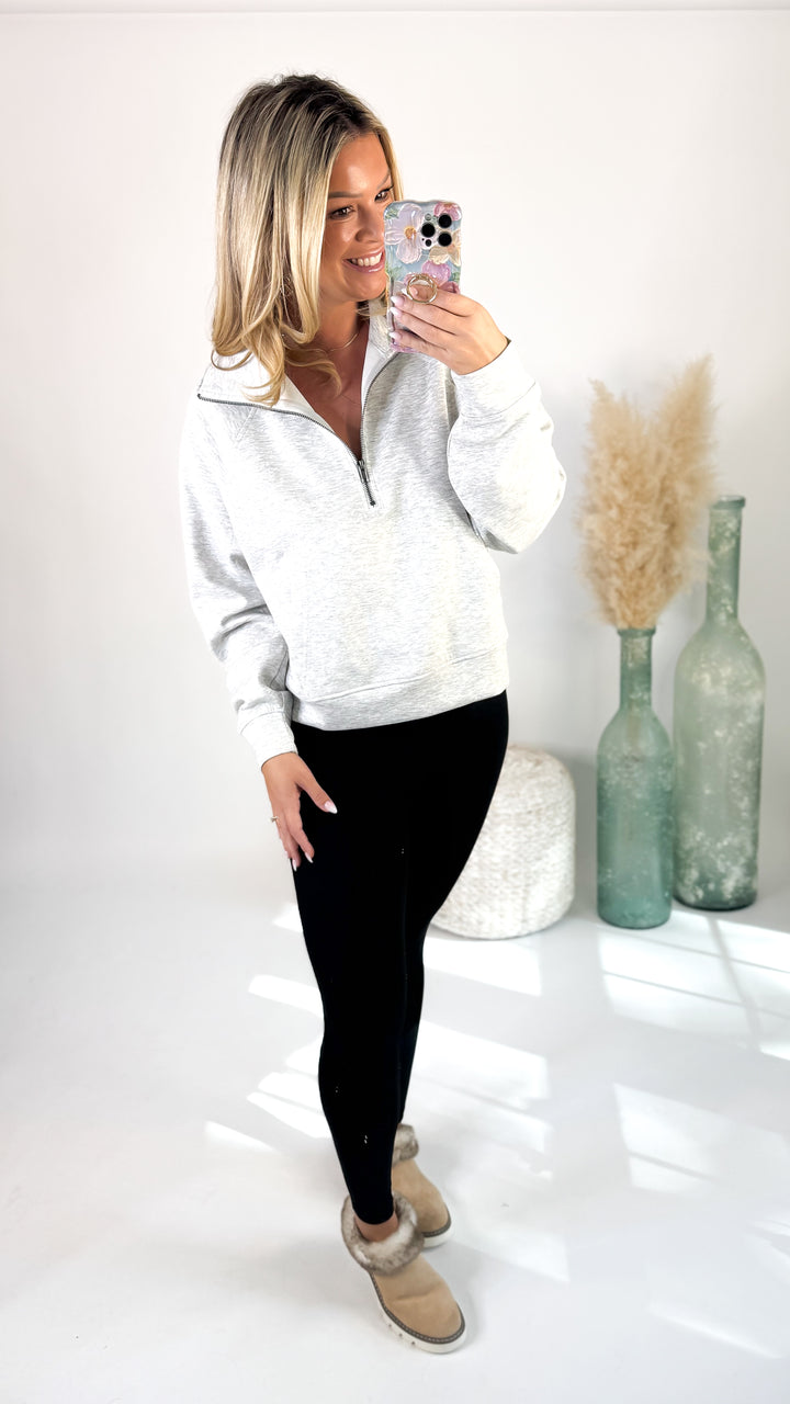 ⭐Door Buster⭐ Heather Frost Scuba Zip Pullover