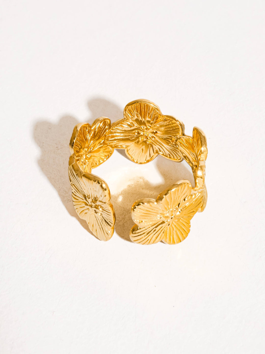 Josée 18K Gold Non-Tarnish Flower Ring: Yellow Gold