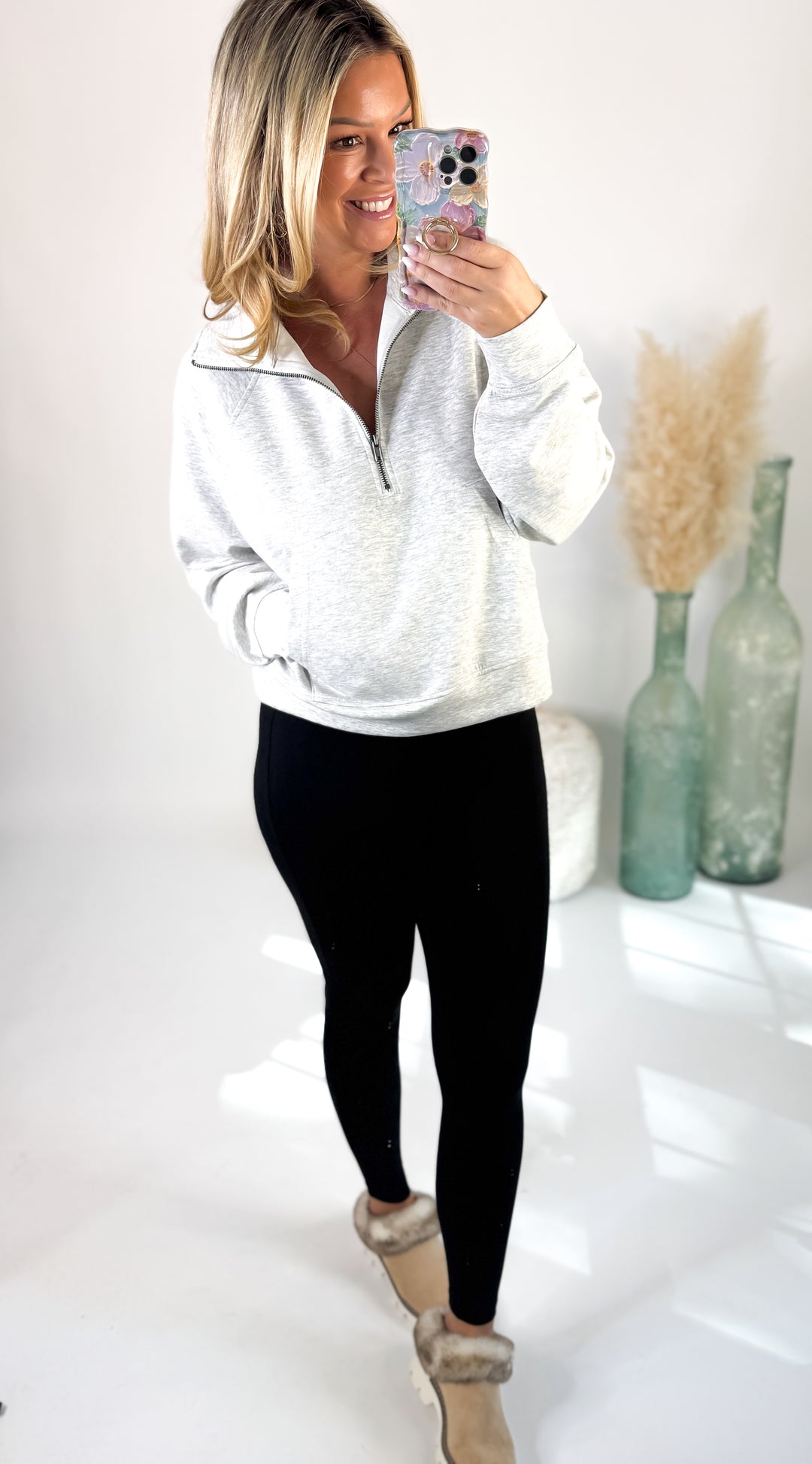 ⭐Door Buster⭐ Heather Frost Scuba Zip Pullover