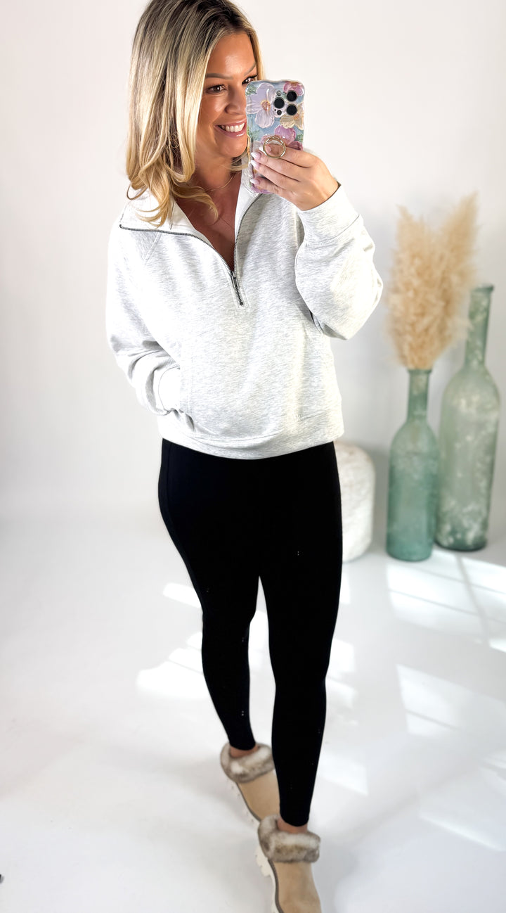 ⭐Door Buster⭐ Heather Frost Scuba Zip Pullover