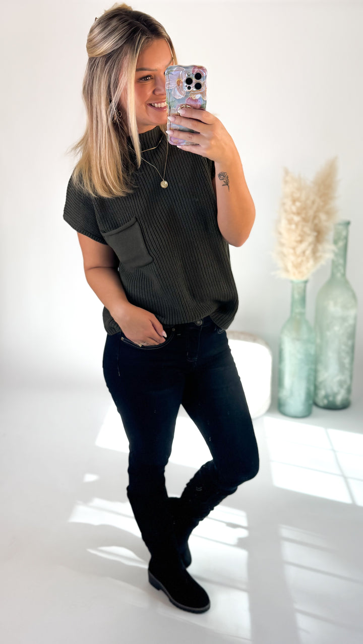 ⭐Door Buster⭐ Mistletoe Mock Neck Sweater Evergreen