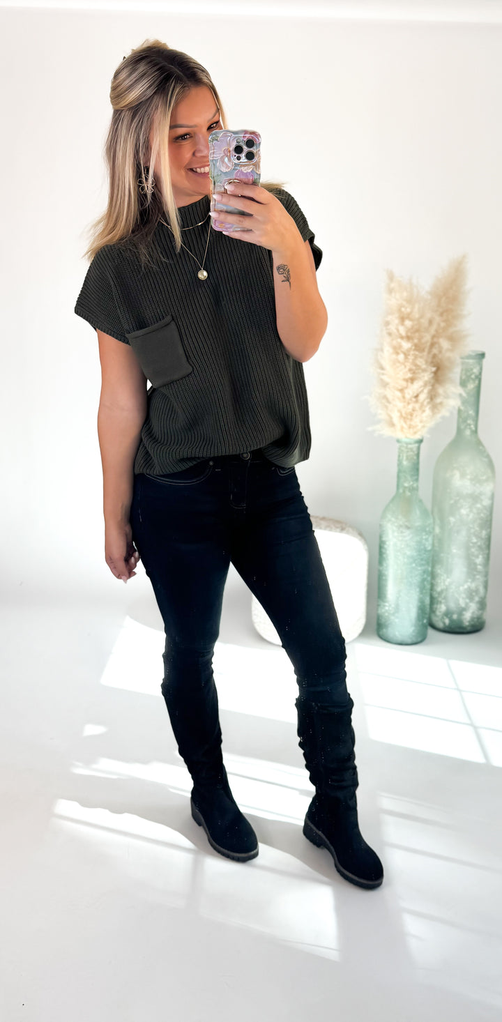 ⭐Door Buster⭐ Mistletoe Mock Neck Sweater Evergreen