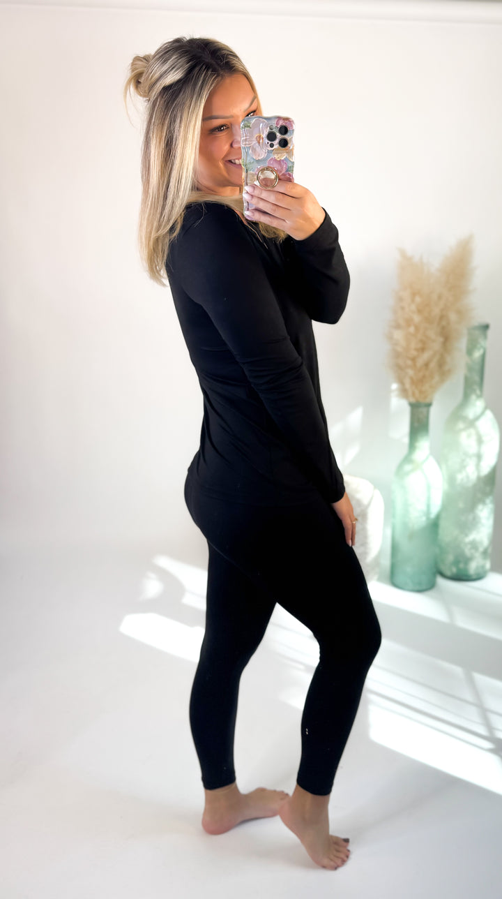 ⭐Door Buster⭐ CloudNine Lounge Set Black