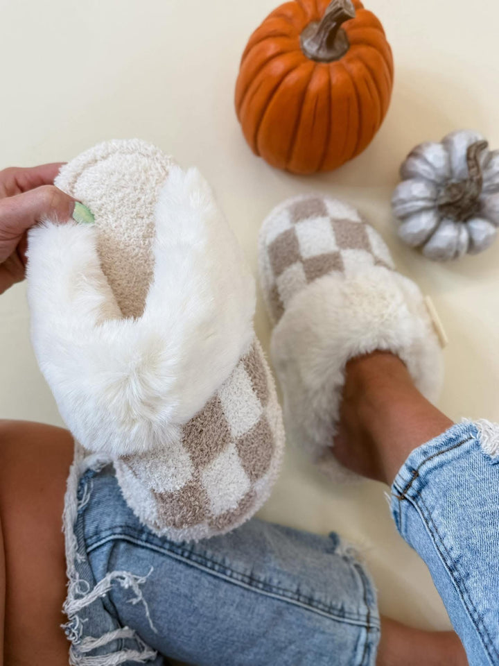 Checkered Pattern Faux Fur Luxury Soft Mule Slippers