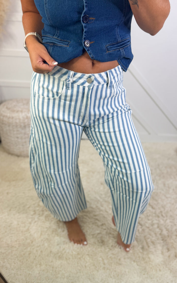 Beachy Stripe Barrel Jean