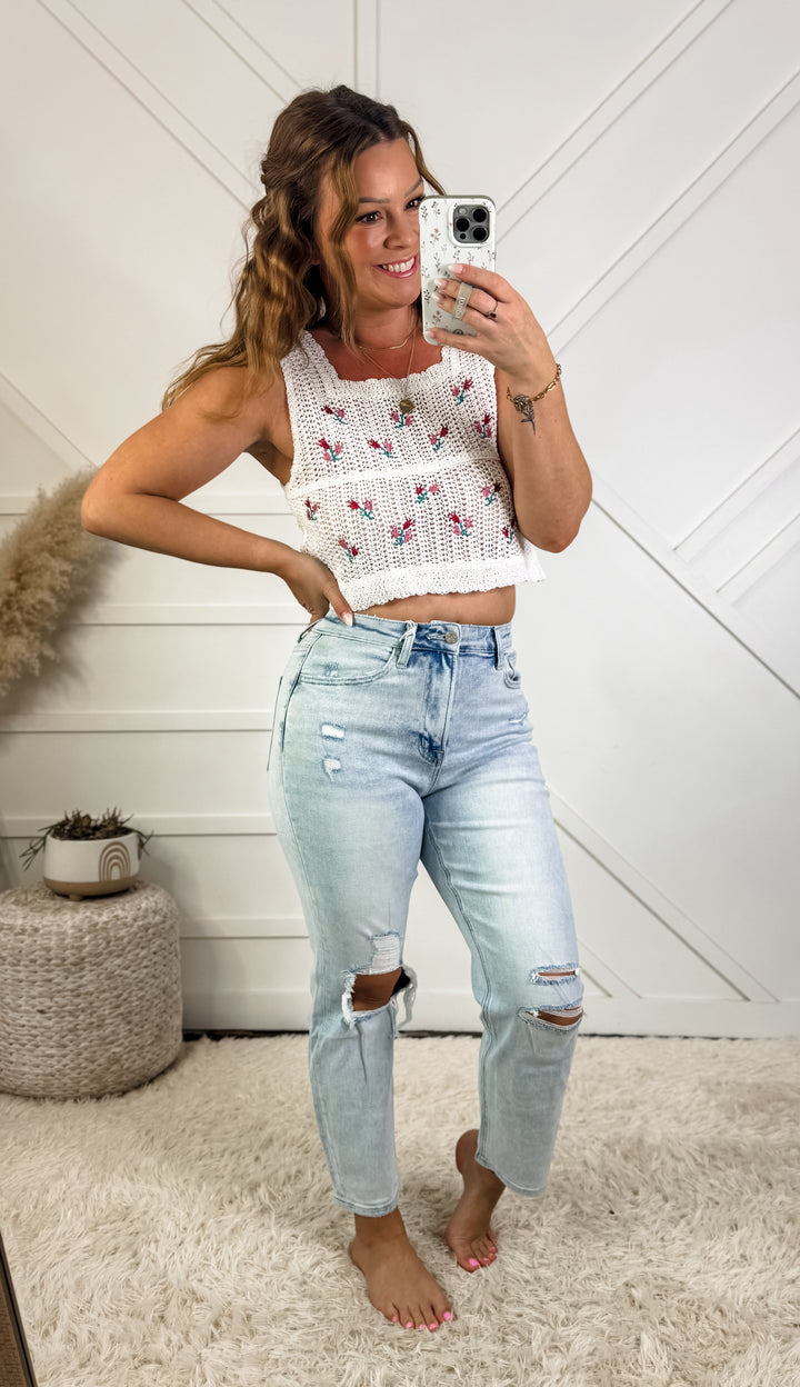 Erika Mom Jeans by Vervet
