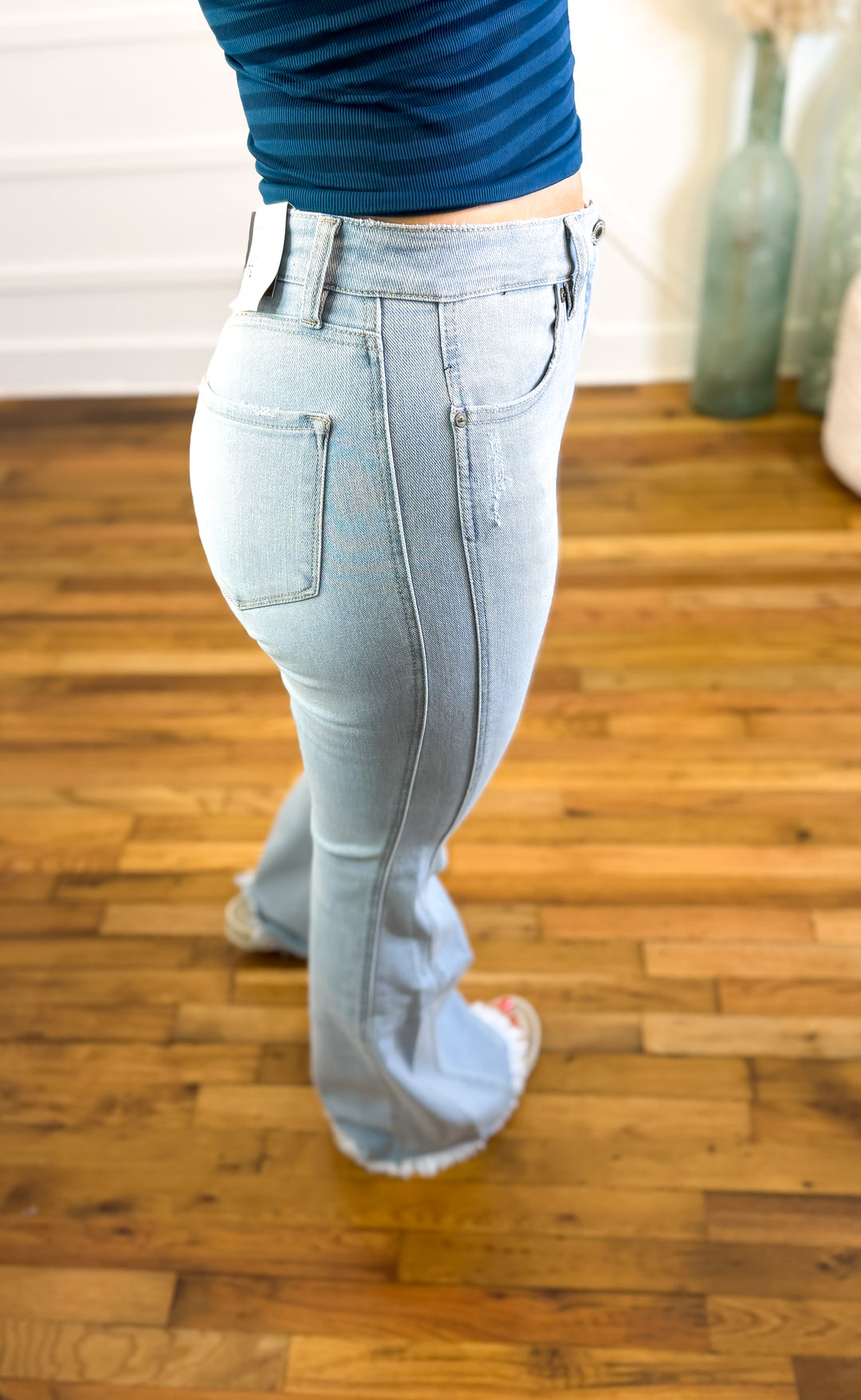Annika High Rise Flare Kancan Jeans - Curvy