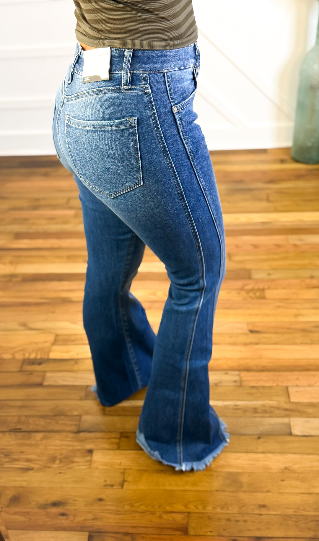 Annika High Rise Flare Kancan Jeans - Curvy