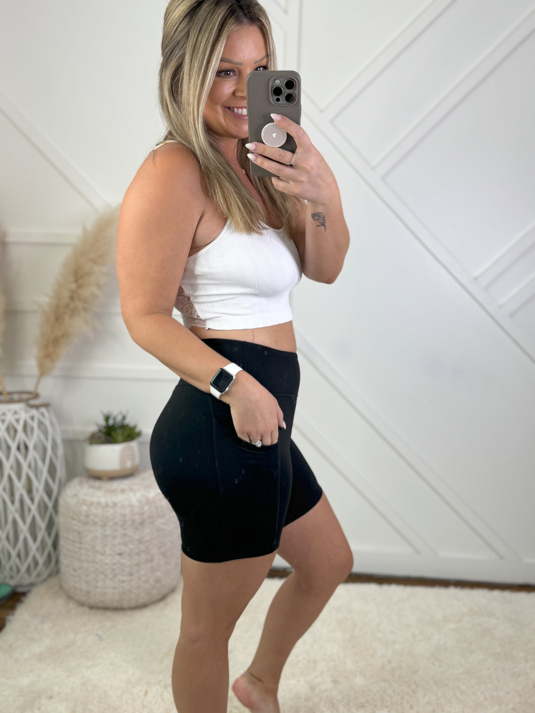 Josie 6” Biker Shorts Black