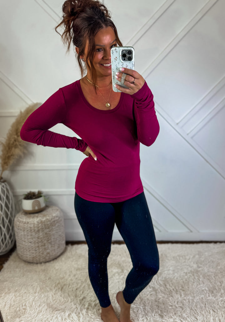 Mandy Long Sleeve Scoop Neck Top *Door Buster*